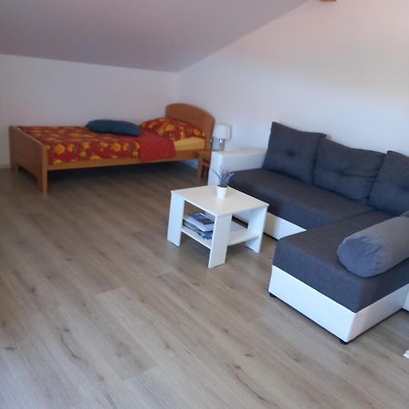Appartamento Dani Zara Esterno foto