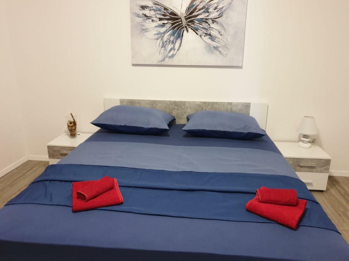 Appartamento Dani Zara Esterno foto